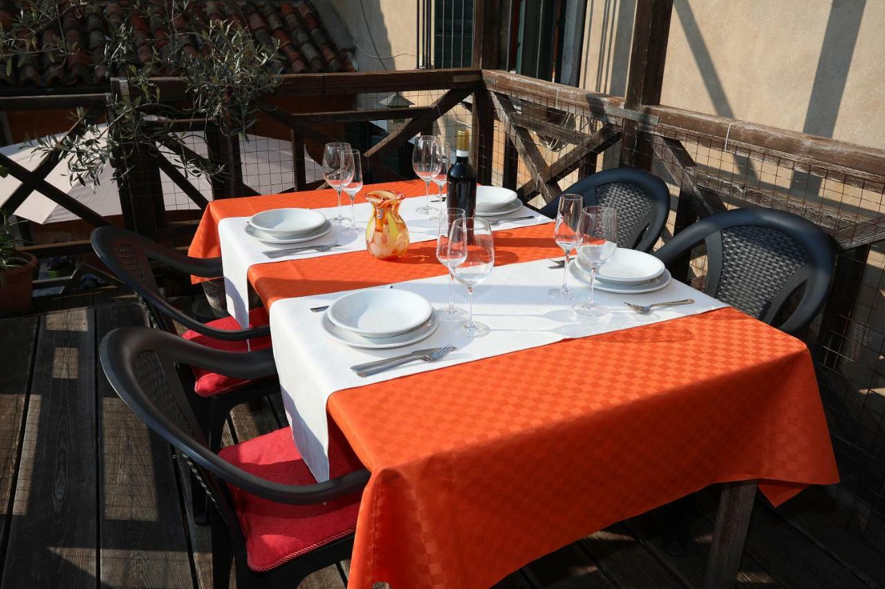 Ca Barbaro With Altana-Appartamenti Storici- Venetië Buitenkant foto